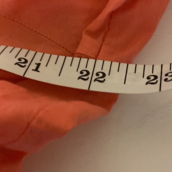 Lane Bryant blouse size 14/16 peach color sequins slant sleeves two layer hem - Picture 8 of 10